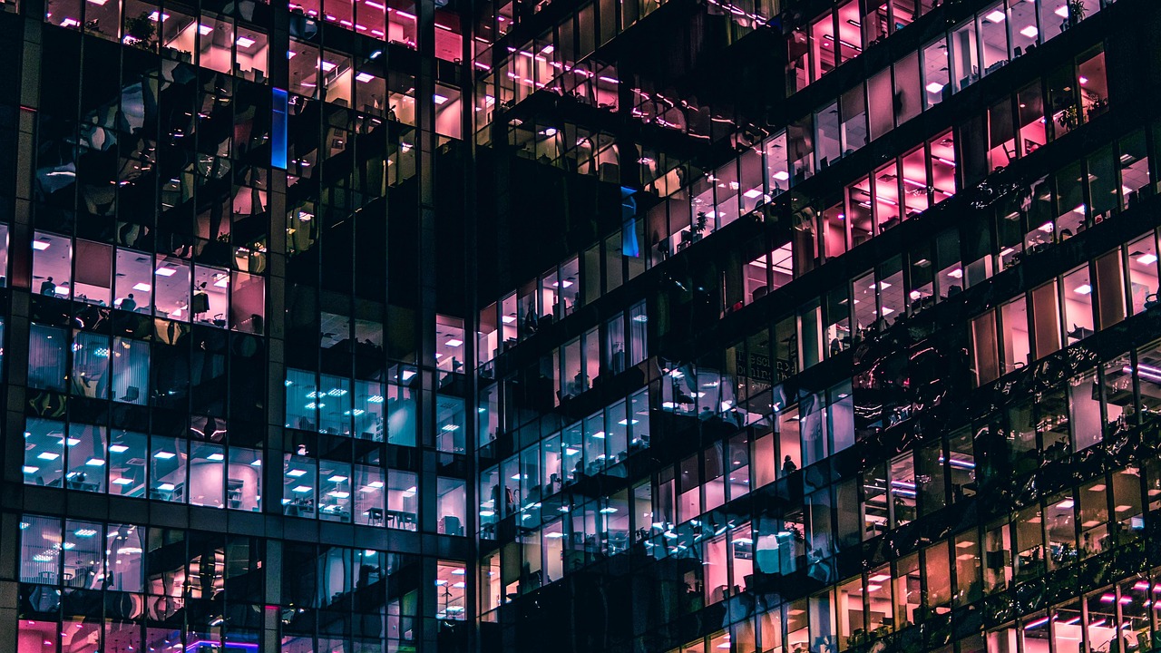 How to Analyze Cost Structure for Better Investment Decisions
